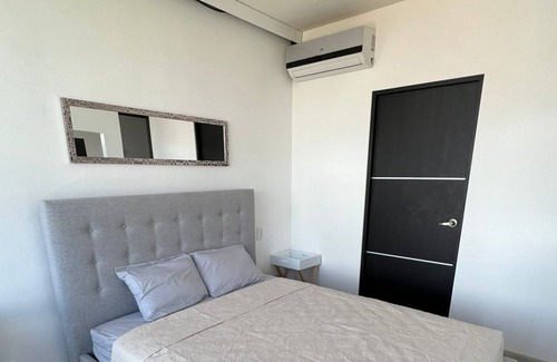 Santa Ana Appartement | Luxury Apartment with amazing view (Pet-Friendly!)