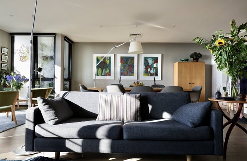 St Kilda Appartement | Luxury Apartment with Sweeping City Views and Rooftop Pool