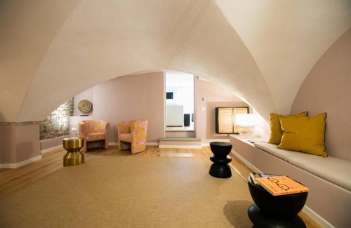 Oltrarno Appartement | Luxury Apartment with view on Piazza Pitti