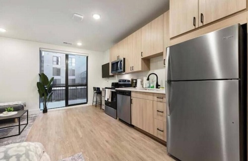 East Liberty Appartement | Luxury Apt+Gym+ Ev Parking+Near Pitt UNI UPMC