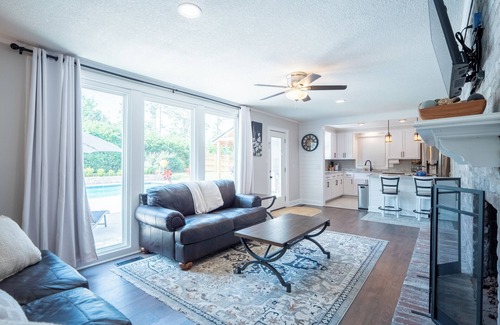 Valdosta Maison | Luxury At Meadowbrook, Pool Home, Fire Pit, Fort 2510sqft