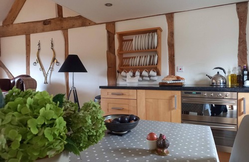 Titley Cottage | Grange de luxe nr. Bar étoilé Michelin et lac. Base idéale pour Hay, Ludlow, Hereford