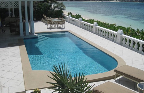 Nassau Maison | Beachfront Private House-excellent location !! Marchez jusqu'à la magnifique Baha Mar.
