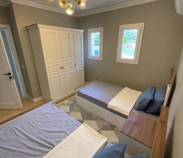 Ad-Dab'ah Maison | Luxury Beach Living in Mountain View