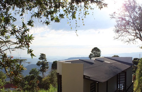 Tena Station Balnéaire | Luxury Bedroom Suite w/ Hot Tub & Magical Views #2