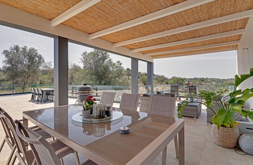 Tunes Villa | Luxury Big Pool Villa with Farm & Zoo