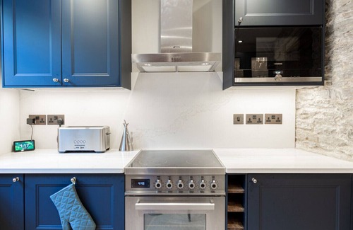Malmesbury Maison | Luxury Bolthole in the Heart of the Cotswolds!