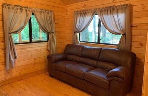 Grier City-Park Crest Cabine | Luxury Cabin - Located at Lakewood Park Campground Firepit/Fireplace/Private Bathroom/Lake access