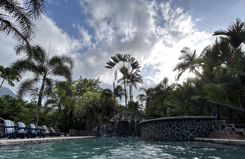 Palma Cabine | Luxury Cabin with Jacuzzi and Pool in La Fortuna