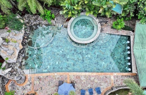 Palma Cabine | Luxury Cabin with Jacuzzi and Pool in La Fortuna