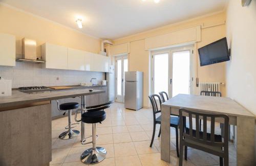 Cesano Boscone Appartement | luxury cesano apartament a due passi da Milano