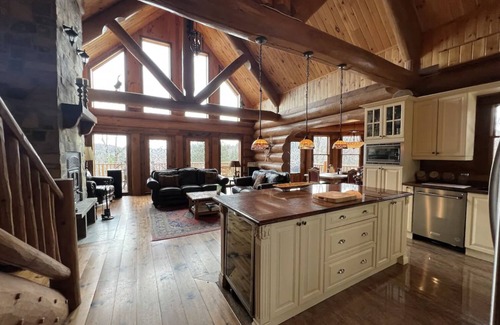 Wentworth Cabine | Luxury Chalet in Laurentiens