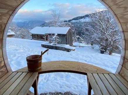 La Cote-d'Arbroz Chalet De Ski | Luxury Chalet, stunning views with hot tub & sauna