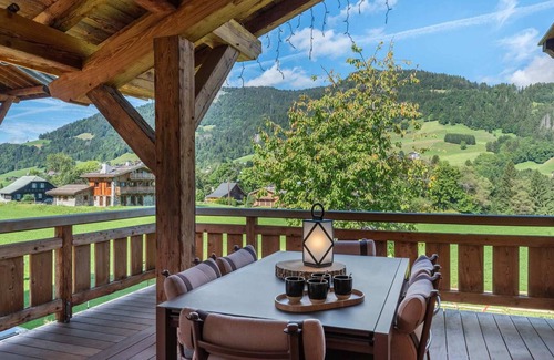 Megeve Chalet De Ski | Chalet de Lujo con Piscina, Sauna, Gimnasio y Cine