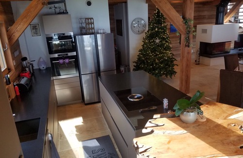 Morillon Chalet De Ski | Luxury chalet with swimming pool in a private setting, 400 m from the Cablecar.