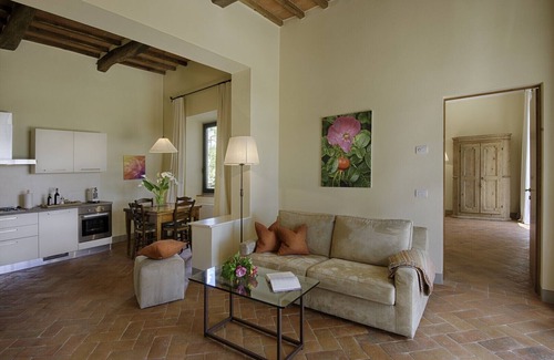 Panzano in Chianti Appartement | Chianti de luxe pour deux couples avec intimité, vue, piscine et cave