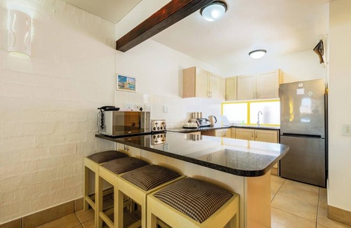 Mykonos Appartement | Luxury Coastal Escape | Balcony | Pool | Sea View