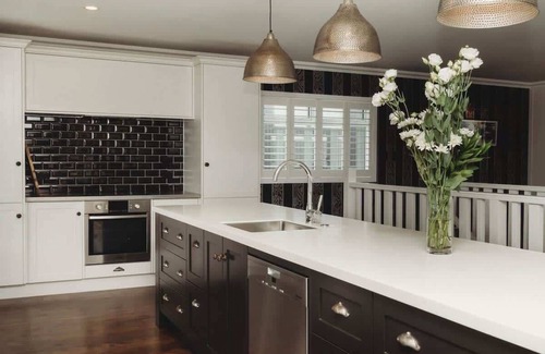 New Plymouth Maison | Luxury Coastal Retreat in New Plymouth