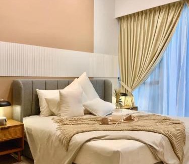 Gua Appartement | Luxury Condo w electrical piano Next to TRX Mall