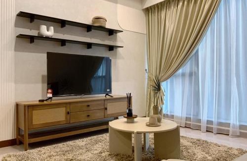 Gua Appartement | Luxury Condo w electrical piano Next to TRX Mall