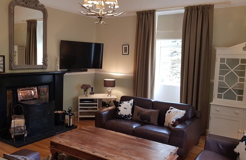 Ascog Cottage | Luxury cottage in the heart of Loch Lomond and The Trossachs