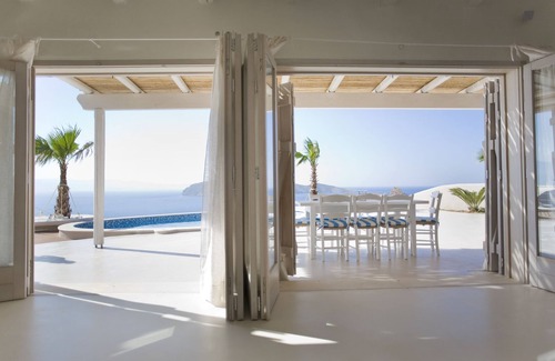 Pefki Villa | Villa luxueuse de style cycladien avec vue imprenable sur la mer