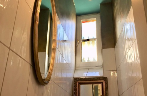 Baden Baden Old Town Appartement | Design luxueux, spacieux et lumineux au coeur de Baden-Baden, rue calme