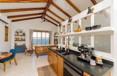 Las Catalinas Maison | Luxury Designer Beach home with stunning ocean view. Walk to the sand!