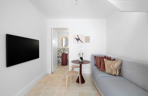 Redfern Maison | Luxury Designer Redfern House