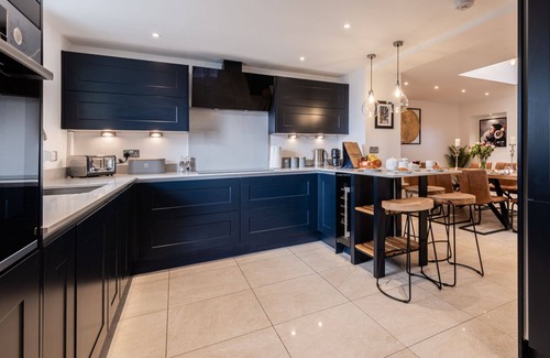 Stow-on-the-Wold Maison | Luxury dog friendly holiday cottage - Nursery End House