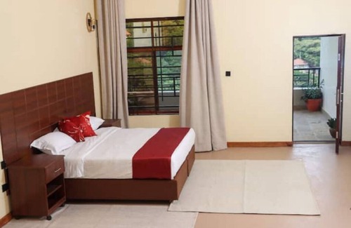 Ongata Rongai Cabine | Luxury Double Room in Karen Nairobi