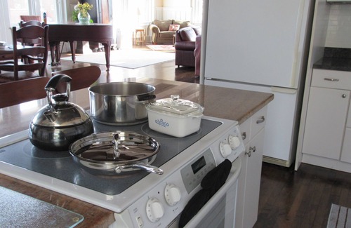 New Bedford Appartement | Luxury downtown Penthouse Steps to Martha's Vineyard ferry