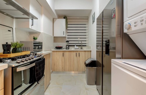 Ensanche Naco Copropriété | Cozy and Luxurious 11th Floor ~ 2BR ~ City Views @DowntownNaco