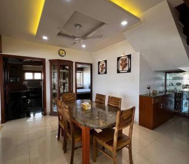 Adyar Appartement | Luxury Duplex Apartment Kadri