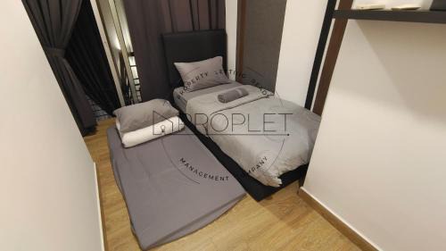 Kampung Selayang Pandang Appartement | Luxury Duplex Suite 4 pax Netflix Wifi Selayang KL