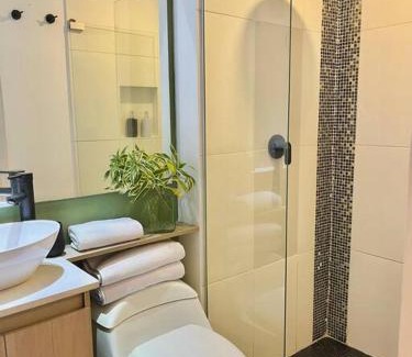 El Poblado Appartement | Luxury El Poblado Loft, relax in Medellin's heart!