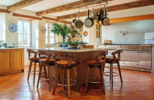 Redortiers Maison | Luxury Estate in Redortiers: A Perfect Retreat for an unforgettable experience..