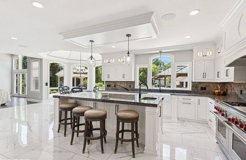 Smithtown Maison | Luxury Estate w. Heated Pool, Movie Theater & Resort Yard! Minutes to Ryder Cup