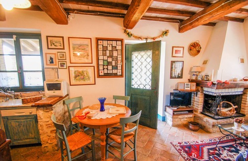 Collazzone Villa | Luxury estate with private pools, for your holidays and events