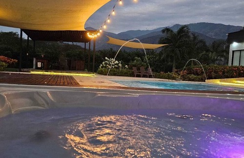 Olaya Maison | Luxury Estate with Swimming Pool and Private Jacuzzi
