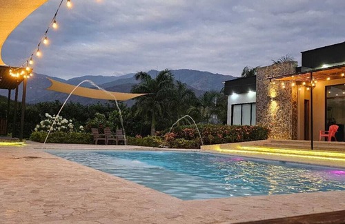 Olaya Maison | Luxury Estate with Swimming Pool and Private Jacuzzi