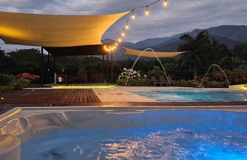 Olaya Maison | Luxury Estate with Swimming Pool and Private Jacuzzi