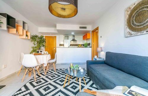 Bailen-Miraflores Appartement | Luxury Executive Suite with prepaid Parking - Malaga Center