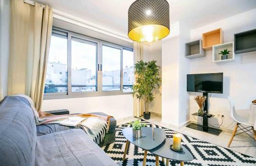 Bailen-Miraflores Appartement | Luxury Executive Suite with prepaid Parking - Malaga Center