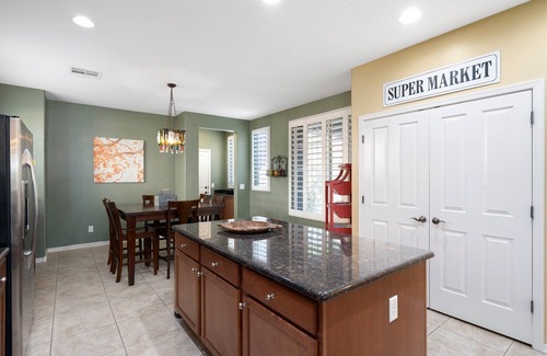 Morrison Ranch Maison | 5 Bedroom in Morrison Ranch w/Pool & Game Room