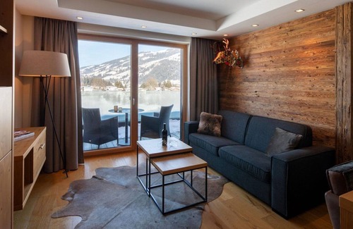 Westendorf Appartement | Luxury Family Apartment, SPA + pool, at the golf course, PURE Resort Westendorf