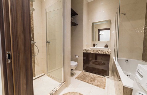Lypky Appartement | Luxury Flat - Ultimate Location in Center of Kiev