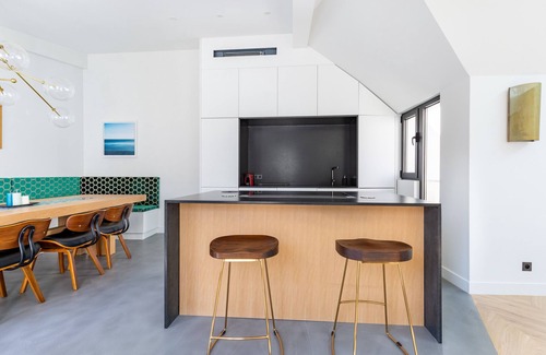 10th Arrondissement Appartement | Luxury flat with AC "La verrière du Paradis "