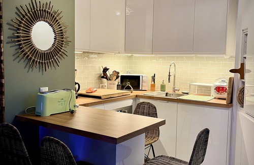 Bry-sur-Marne Appartement | Luxury flat with Panoramic Paris and Eiffel Tower view near Disneyland Paris