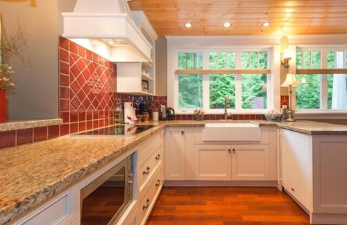 Roberts Creek Maison | Sunshine Coast magnifique bois cadre Carriage House